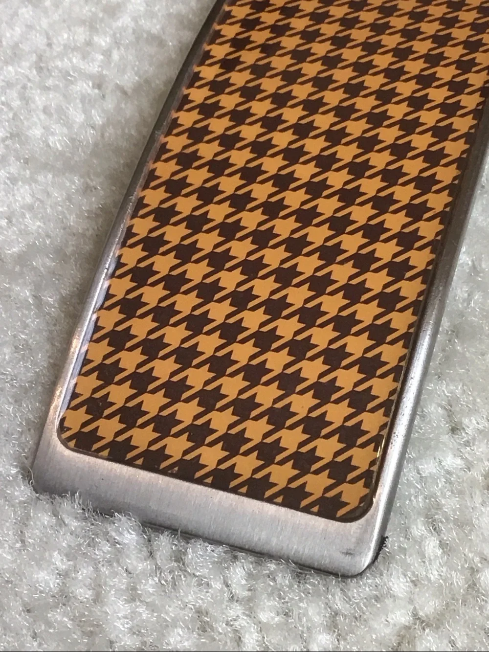 N/A curved metal